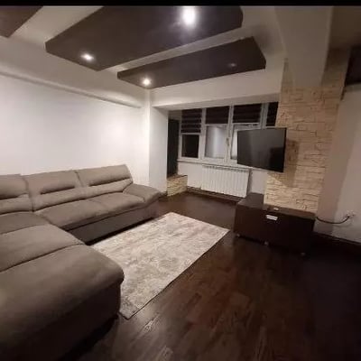 Long-term rent of 3-room apartment 70 m² in Tomis III district, Constanta, Romania