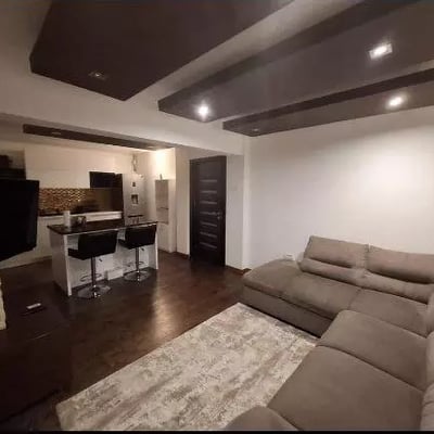 Long-term rent of 3-room apartment 70 m² in Tomis III district, Constanta, Romania