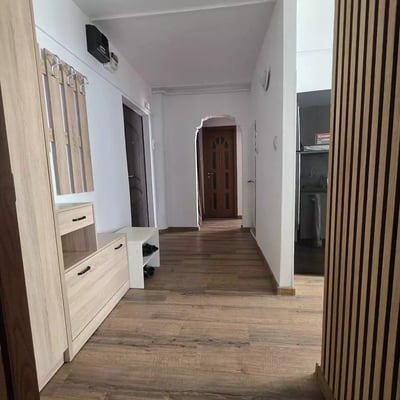 Long-term rent of 2-room apartment 55 m² in Faleza Sud district, Constanta, Romania