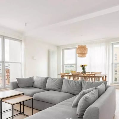 Долгосрочная аренда 4-комнатной квартиры 116 м² в районе Mokotów, Варшава, Польша