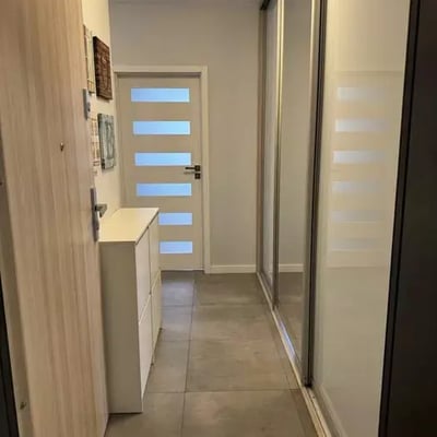 Alquiler a largo plazo de piso de 3 habitaciones 56 m² en Prądnik Biały, Cracovia, Polonia