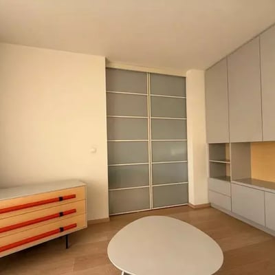 Langzeitmiete: 3-Zimmer-Wohnung 53 m² im Stadtteil Płaszów, Krakau, Polen