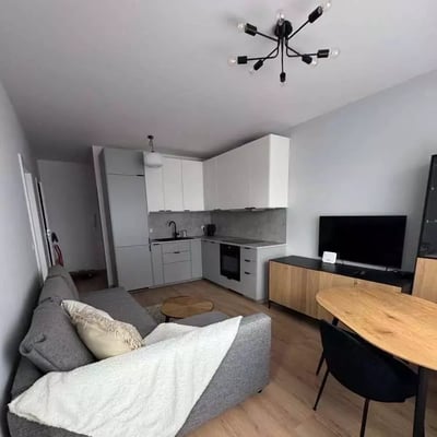 Langzeitmiete: 3-Zimmer-Wohnung, 35 m² im Stadtteil Ołtaszyn, Breslau, Polen