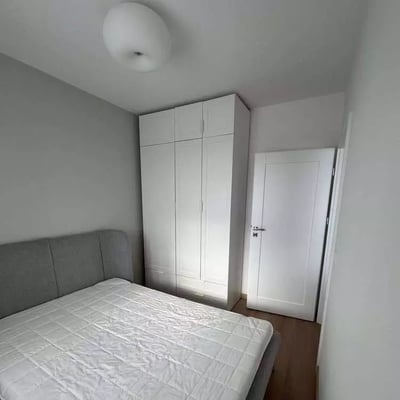Langzeitmiete: 3-Zimmer-Wohnung, 35 m² im Stadtteil Ołtaszyn, Breslau, Polen