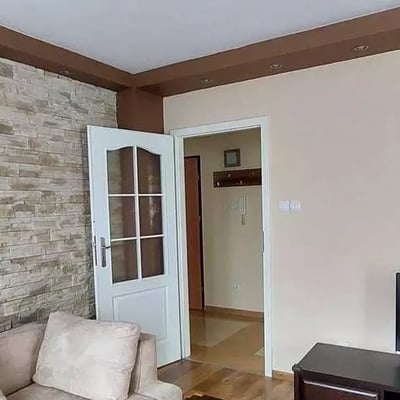 Langzeitmiete: 2-Zimmer-Wohnung, 52 m² im Stadtteil Gaj, Breslau, Polen