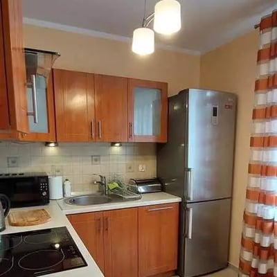 Langzeitmiete: 2-Zimmer-Wohnung, 52 m² im Stadtteil Gaj, Breslau, Polen