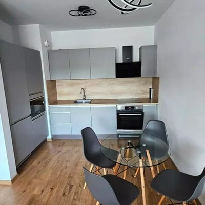 Alquiler a largo plazo: piso de 2 habitaciones 57 m² en Bratislava II, Bratislava, Eslovaquia