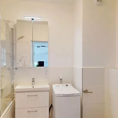 Langzeitmiete: 3-Zimmer-Wohnung 51 m² in Dębniki, Krakau, Polen