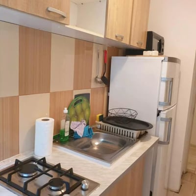 Long-term rental: 2-room apartment 45 m², Constanța, Romania