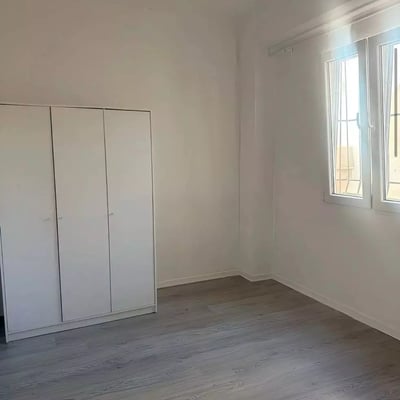 Long-term rental: 3-bedroom apartment 100 m² in Alicante, Spain