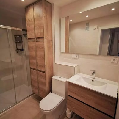 Долгосрочная аренда квартиры с 3 спальнями 94 м² в Торревьехе, Испания