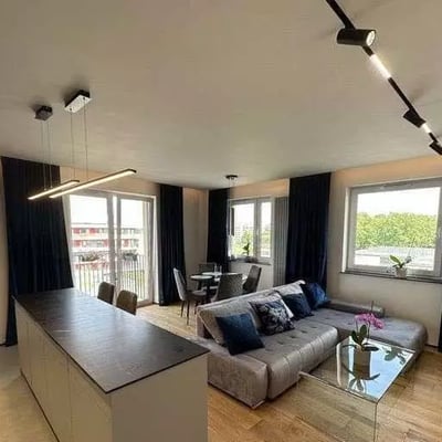 Langzeitmiete: 2-Zimmer-Wohnung 60 m², Krakau, Polen