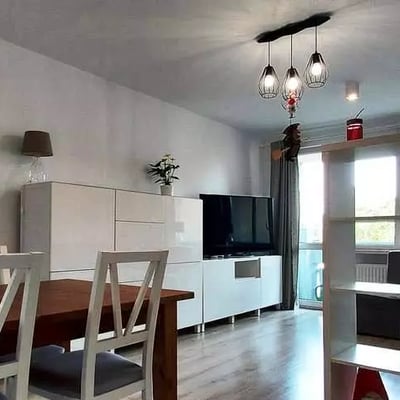 Langzeitmiete: 3-Zimmer-Wohnung 68 m² im Stadtteil Fabryczna, Breslau, Polen