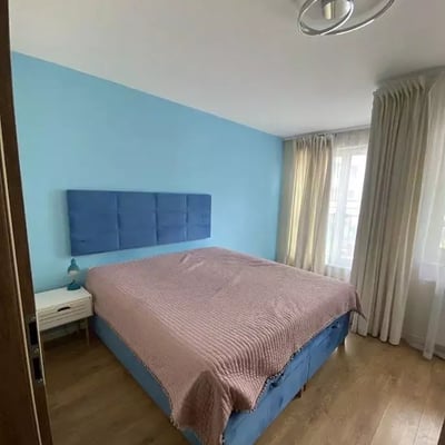 Langzeitmiete: 3-Zimmer-Wohnung 68 m² im Stadtteil Podgórze, Krakau, Polen