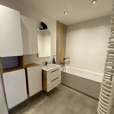 Langzeitmiete: 3-Zimmer-Wohnung 68 m² im Stadtteil Podgórze, Krakau, Polen