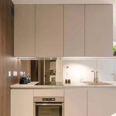 Langzeitmiete: 2-Zimmer-Wohnung 39 m² im Premium-Wohnkomplex Noho Młyny Mogilskie, Krakau, Polen