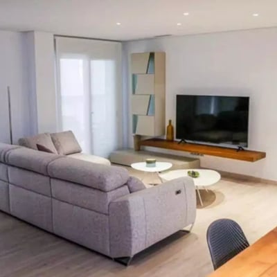 Langzeitmiete: 160 m² Wohnung mit 2 Schlafzimmern in Elche, Spanien