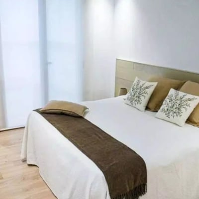 Langzeitmiete: 160 m² Wohnung mit 2 Schlafzimmern in Elche, Spanien