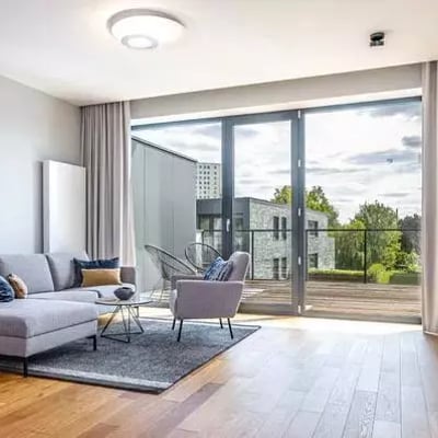 Location longue durée d’un appartement 2 pièces de 76 m² dans le quartier Stary Mokotów, Varsovie, Pologne