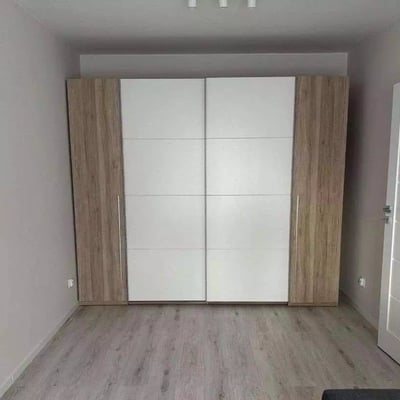 Langzeitmiete: 2-Zimmer-Wohnung, 50 m², im Stadtteil Gaj, Breslau, Polen