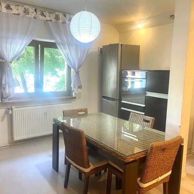 Location longue durée d’un appartement 2 pièces dans le secteur 6, Bucarest, Roumanie