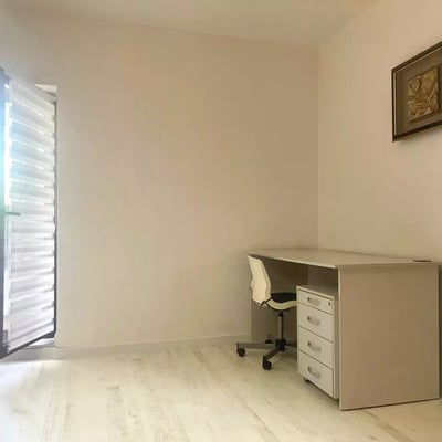 Location longue durée d’un appartement 2 pièces dans le secteur 6, Bucarest, Roumanie