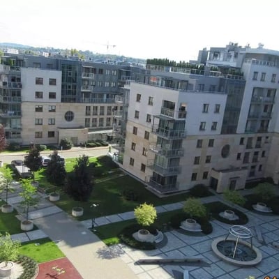 Долгосрочная аренда 3-комнатной квартиры 76 м², Краков, Польша