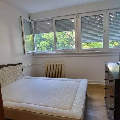 Langzeitmiete: 3-Zimmer-Wohnung 52 m², in Banovo Brdo, Belgrad, Serbien