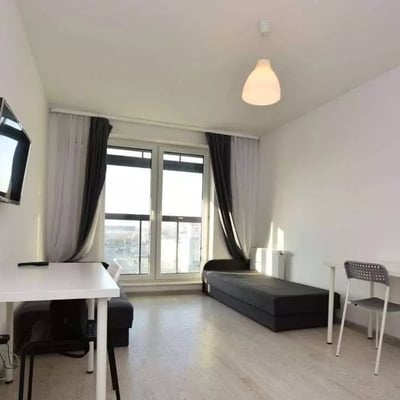 Langzeitmiete: 3-Zimmer-Wohnung 50 m², in Port Popowice, Breslau, Polen