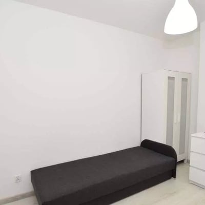 Langzeitmiete: 3-Zimmer-Wohnung 50 m², in Port Popowice, Breslau, Polen