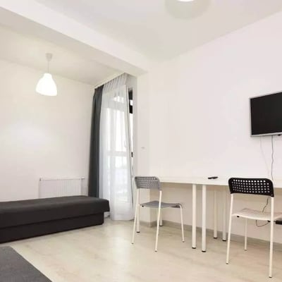 Langzeitmiete: 3-Zimmer-Wohnung 50 m², in Port Popowice, Breslau, Polen