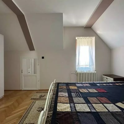 Long-term rental of a 4-room apartment 200 m², Zvezdara, Belgrade, Serbia