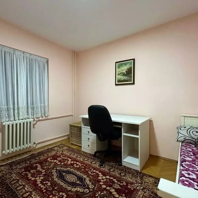 Long-term rental of a 4-room apartment 200 m², Zvezdara, Belgrade, Serbia