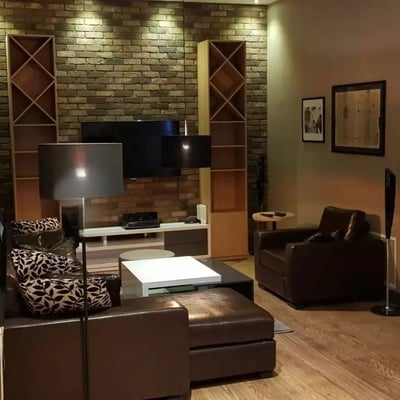 Location longue durée d’un appartement de 3 pièces, 85 m², au centre-ville, Belgrade, Serbie