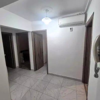 Long-term rental of a 2-room apartment, 54 m², in Casa de Cultura district, Constanța, Romania