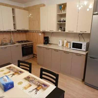 Langfristige Miete einer 3-Zimmer-Wohnung, 64 m², im Stadtteil Altstadt, Constanța, Rumänien