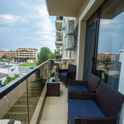 Long-term rental of a 3-room apartment, 70 m², in Mamaia district, Constanța, Romania