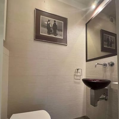 Alquiler a largo plazo de un piso de 4 habitaciones, 93 m², en el distrito de Kazimierz, Cracovia, Polonia