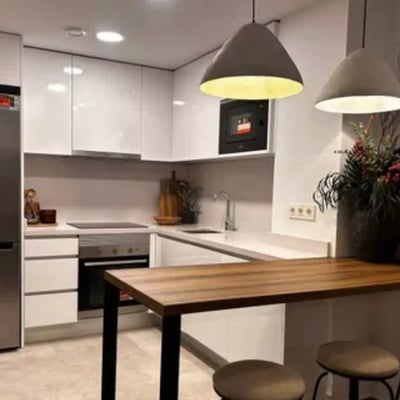 Long-term rental of a 2-bedroom apartment, 85 m², in Alicante, Spain