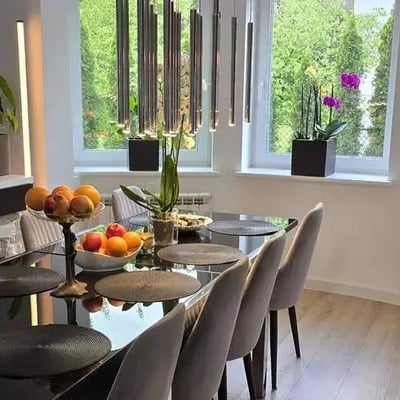 Langfristige Vermietung eines 6-Zimmer-Hauses, 270 m², Krakau, Polen