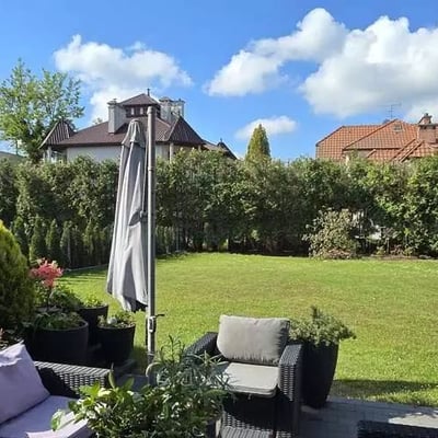 Langfristige Vermietung eines 6-Zimmer-Hauses, 270 m², Krakau, Polen