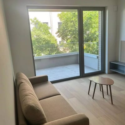 Alquiler a largo plazo de un piso de 1 habitación, 36 m², en el distrito Bratislava III, Bratislava, Eslovaquia