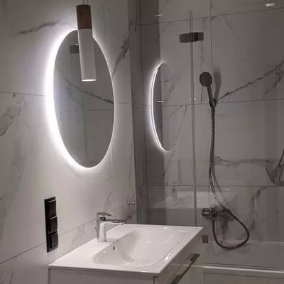 Location longue durée d’un appartement de 3 pièces, 75 m², dans le quartier Wola, Varsovie, Pologne