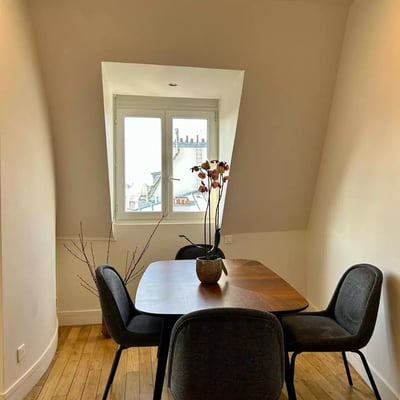 Long-term rental of a 2-room apartment, 16th arrondissement, Paris, France