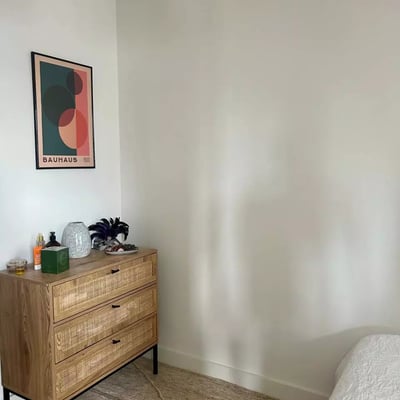 Long-term rental of a 2-room apartment, 16th arrondissement, Paris, France