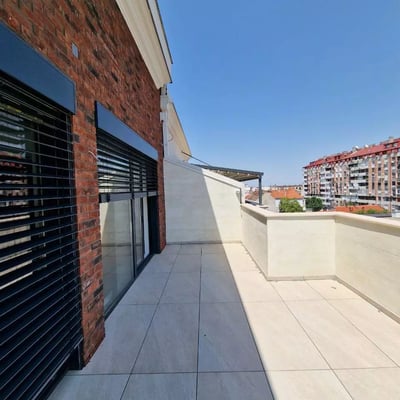 Long-term rental of a 2-level penthouse, 180 m², in the center of Belgrade, Serbia