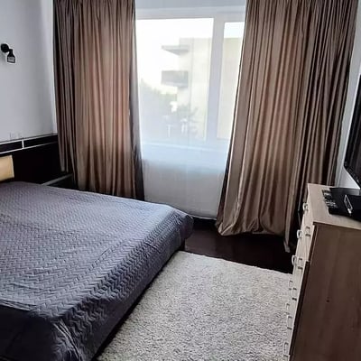 Langfristige Vermietung einer 2-Zimmer-Wohnung, 74 m², im Stadtteil Tomis Plus, Constanța, Rumänien