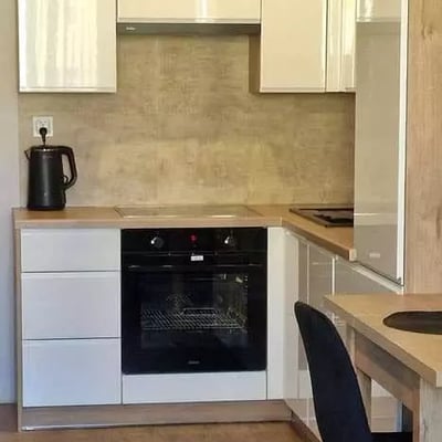 Langfristige Vermietung einer 1-Zimmer-Wohnung, 30 m², im Stadtteil Ołbin, Breslau, Polen