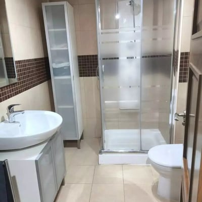 Long-term rental of a 3-bedroom apartment, 120 m², in Alicante, Spain