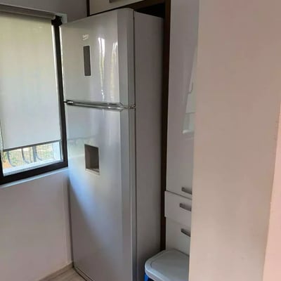 Long-term rental of a 3-room apartment 69 m², in Inel 2 district, Constanța, Romania